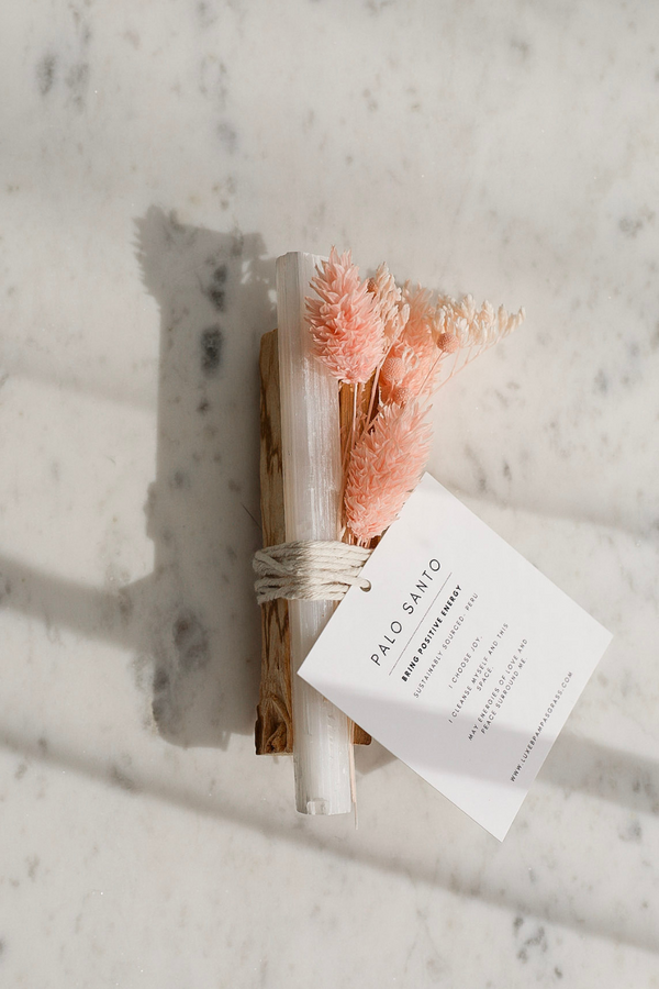 Palo Santo + Selenite + Dried Flowers Pink - United States , dried flowers and pampas grass American Company. Bulk and wholesale dried flowers and pampas grass fluffy. Large White Pampas Grass 